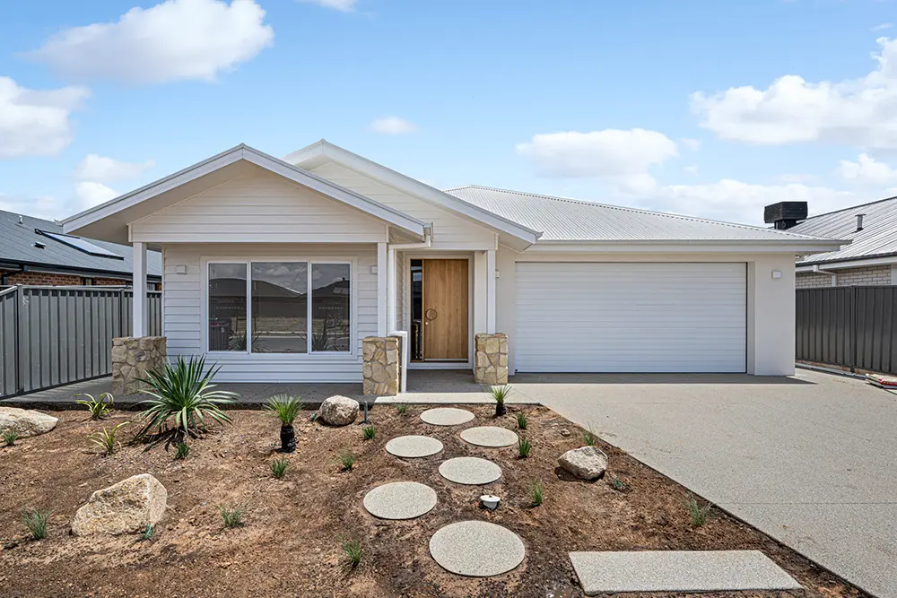 8-Blackwood-Cres-Yarrawonga-1-scaled